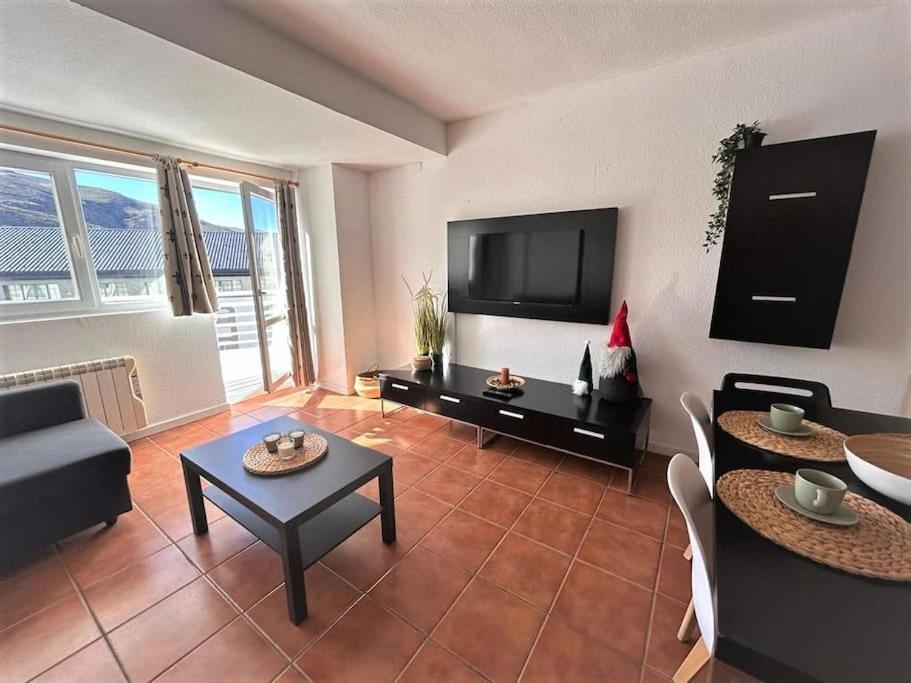 Appartamento Little Rest Montblanc 6 Pax Personas Wifi Garaje Plaza Pradollano Monachil Esterno foto